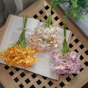 CL19001人工ガーバーデイジーフェイクシルク花カモミール菊ブーケホームホテルテーブル装飾 - Product Image 2