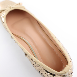 <span class=keywords><strong>Scarpe</strong></span> Sparkles all'ingrosso: Ciabatte da ufficio lucide di qualità, sandali piatti da donna con fiocchi, in saldo - Product Image 2