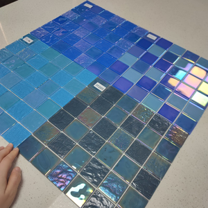 <span class=keywords><strong>2026</strong></span> Fabrika Doğrudan Tedarik 6mm Kalınlığında Düzensiz Cam Mozaik Fayanslar Yüzme Havuzu İçin - Product Image 2