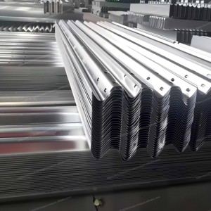 Highway Guardrail <b>Bolts</b> Nuts ASTM A307 Hexagon Galvanized Steel Connecting Parts Road Safety Barrier Accessories Wholesale China - Product Image 1