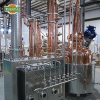 Equipo de Destilación de Cobre Automático de Alta Calidad, Capacidad de 100L-5000L para Vodka, Ron, Aceite Esencial, Alcohol, Accionado por Vapor
