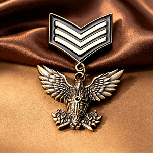 Broche Épingle Double Tête d'Aigle en Alliage de Zinc, Médaille Vintage, Épaulette, Badge Personnalisé en Alliage de Zinc Émaillé, Broche pour Vêtements, Faible MOQ - Product Image 6