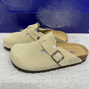 Produit phare : Sandales plates d'extérieur, mules et sabots Birkentocks en cuir véritable et daim pour femme, avec semelle intérieure en liège, Printemps-Été - Product Image 5