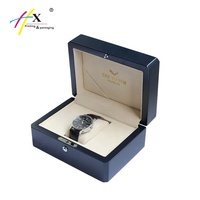 Luxe bleu marine couleur Mattelacquer verrouillage MDF affichage hommes poignet étui carte de garantie daim coussin connecté boîte de montre en bois