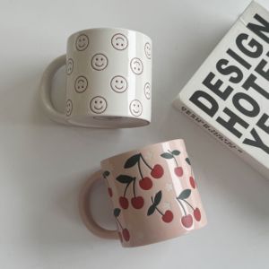 Tasse en céramique de cerise fraîche tasses mignonnes de sourire d'<span class=keywords><strong>Emoji</strong></span> pour des tasses de café de filles - Product Image 6