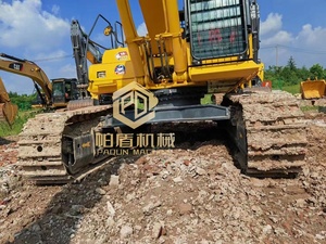 Excavatrice sur chenilles Komatsu PC450 d'occasion, équipement de construction lourd hydraulique. - Product Image 3