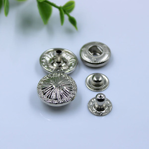 Tùy Chỉnh Logo Dập Nổi Hợp Kim Kim Loại Bốn Phần <span class=keywords><strong>Snap</strong></span> Nút Bạc Vàng 4 Phần Mùa Xuân Fastener Nhấn Nút Cho Quần Áo May Mặc - Product Image 5