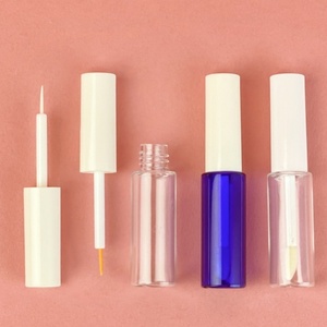 Échantillon Gratuit : <span class=keywords><strong>Tube</strong></span> de Mascara Vide de Luxe en Plastique Noir/Or Rose avec Applicateur en Silicone - Product Image 6