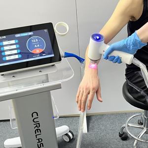 Curela mesin fisioterapi <span class=keywords><strong>Laser</strong></span> terapi 4 kelas intensitas tinggi untuk hewan peliharaan manusia ortopedi pereda nyeri - Product Image 5