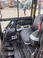 Mini-excavatrice Komatsu PC30MR d'occasion avec cabine complète, bon marché et de bonne qualité / Excavatrice d'occasion PC30MR avec cabine complète
