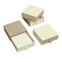 Carton gris fin 300 g/m² format A4, carton gris en papier recyclé