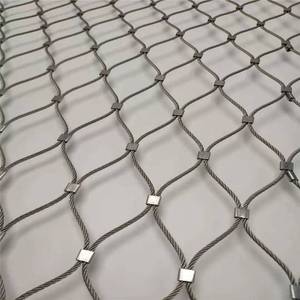 Maille de câble en acier inoxydable de type noué de couleur noire 25MM*25MM pour clôture de singe et de zoo - Product Image 1