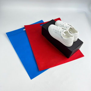 Bolsas de Compra Reutilizables Ecológicas de Tela No Tejida - Bolsas de Compras con Asas Troqueladas Multicolores y Impresión Personalizada - Product Image 6