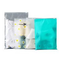 Sacs d'emballage pour vêtements imperméables avec logo imprimé personnalisé, fermeture éclair, pour t-shirts, chaussettes et chaussures - Sacs en plastique transparent mat givré