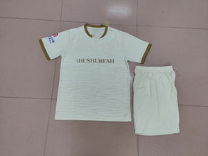 Direct usine 2025 Avec nouveau design et logo <span class=keywords><strong>France</strong></span> Kylian <span class=keywords><strong>MBAPPE</strong></span> Maillots de football personnalisés pour hommes pour club de football - Product Image 3