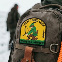 Patch en tissu personnalisé OEM brodé avec motif Cerf Aigle et Boussole Naturelle, thermocollant pour veste, gilet, sac à dos