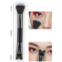 Pinceau de maquillage multifonctionnel 2-en-1 à double tête en poils synthétiques et manche en bois pour le contour et le modelage du nez – Vente en gros de haute qualité