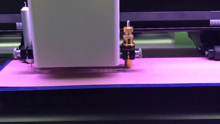 MOMOTECH 24INCH Vinyl Cutter - Precision Plasma Cutting Plotter