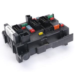 Boîte à fusibles et relais en stock 9657608780 BSM B3 pour Citroën C3 C5 C8 XSARA PICASSO Peugeot 206 207 307 406 807 - Product Image 3