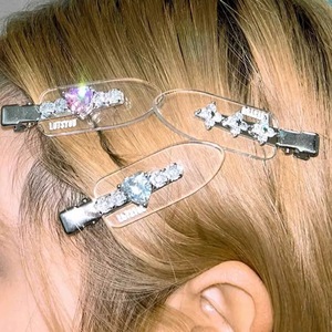 กิ๊บติดผมแบบใสไร้รอยต่อ สไตล์ฮยอนอา ดาราเกาหลี  เครื่องประดับผมสำหรับสาวๆ งานปาร์ตี้ กิ๊บติดผมสดใส สไตล์สาวหวาน - Product Image 1