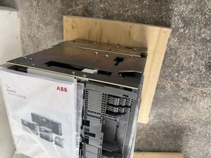 เบรกเกอร์ SACE 2 E2.2N, 1250A 3P แบบดึงออกได้ - Product Image 4