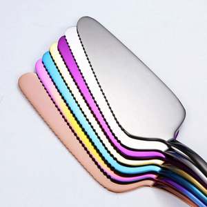 Spatule à tarte dentelée en acier inoxydable simple avec logo personnalisé pour couper et servir les desserts, les pizzas, les gâteaux - Respectueuse de l'environnement, compatible lave-vaisselle - Product Image 5