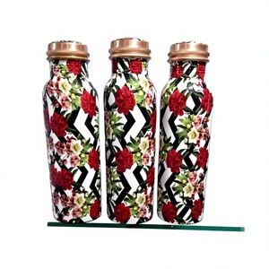 Ensemble cadeau de 2 bouteilles d'eau en cuivre uni, logo personnalisé, passe au lave-vaisselle, poignée ergonomique, paille, utilisation en extérieur, vaisselle écologique - Product Image 5