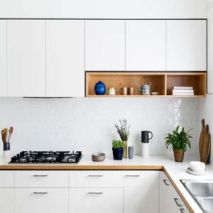 RE Cuisine modulaire moderne haut de gamme tout-en-un, conception gratuite, personnalisation de toute la maison, plan de travail en stratifié, robinet, accessoire - Product Image 5