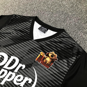 Camiseta de Fútbol Personalizada Premium de Secado Rápido y Transpirable, Cuello en V, Diseño de Impresión por Sublimación, Alta Calidad, Unisex - Product Image 6
