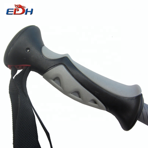 Bâtons <span class=keywords><strong>de</strong></span> marche télescopiques <span class=keywords><strong>de</strong></span> haute qualité, pôle <span class=keywords><strong>de</strong></span> Trekking, d'espacement, marche nordique, en carbone, vente en gros - Product Image 3