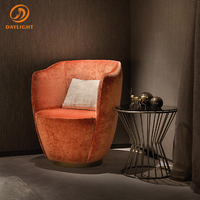 Chaise touffée de luxe nordique pour salon, siège de loisirs, beige et blanc, avec repose-pieds, réplique, mobilier d'extérieur moderne