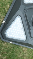 OMSEN Vente Lumière Solaire de Jardin ARK UFO 1000W 2000W Éclairage Batterie LiFePO4 Montage sur Poteau ou Mur avec Télécommande