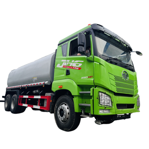 Camion réservoir d'eau lourd personnalisé FAW 6*4 pour le nettoyage des routes camion <span class=keywords><strong>arroseur</strong></span> <span class=keywords><strong>vert</strong></span> à vendre - Product Image 1