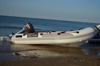 Bateau pneumatique à coque en aluminium UL320 320 cm