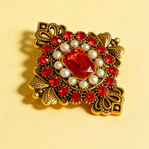 Broche Clásico de Aleación Chapado en Oro con Forma de Flor, Pin de Cruz, Lujoso y Elegante para Fiesta, Boda, Compromiso, Regalo para Damas - Product Image 6