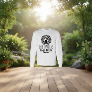 Camiseta de manga larga con diseño motivacional: La vida sucede, el yoga ayuda - Product Image 3