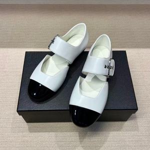 Zapatos casuales de cuero para mujer, a la moda para exteriores, elegantes zapatos de cuero genuino para caminar. - Product Image 1