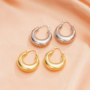 Eleganti Orecchini a Cerchio per Donne, Design Audace ed Elegante, Gioielli di Tendenza alla Moda - Product Image 1