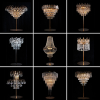 LEDA Offre Spéciale – Grand Centre de Table Doré avec Perles de Cristal et Support Miroir, Lustre Centre de Table pour Décoration de Table de Mariage et Événements