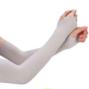 Manchon de protection solaire en soie glacée pour hommes et femmes, idéal pour la conduite et les activités sportives en extérieur, protection UV estivale - Product Image 1