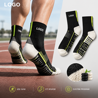 Chaussettes de sport respirantes Trail Cushion Accent Trim Run Fit avec spécifications de soin du bord-côte et construction tricotée, OEM ODM