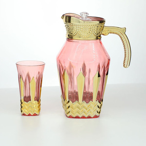 卸売7個入り ゴールドとレッド、シルバーとブルーのウォータージャグ グラスウォーターセット グラスタンブラー ジャグピッチャーセット 蓋付き ドリンクセット - Product Image 2