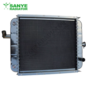 Radiateur à ailettes en cuivre XC--<span class=keywords><strong>MG</strong></span> 320 pour les systèmes de refroidissement des machines de construction - Product Image 1