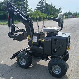 حفار صغير ذو عجلتين/أربع عجلات بمعيار EURO 5 ومحرك ديزل بقدرة 15 حصانًا، لودر ذو محراث خلفي قابل للقطر - Product Image 2