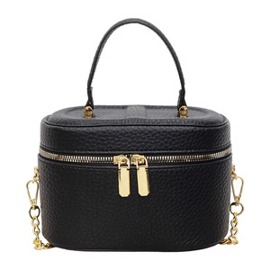 Nouveau Sac Seau Urbain Minimaliste à Motif Textuel 2026, Design de Niche Populaire Style Occidental, Sac Bandoulière à Fermeture Éclair - Product Image 5