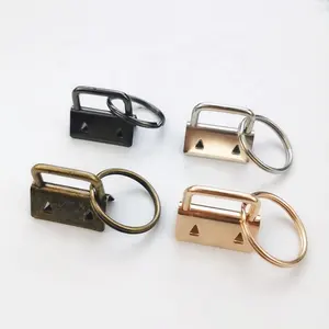 Clip di coda portachiavi a colori multipli all'ingrosso con anello diviso portachiavi in metallo di moda portachiavi Hardware per cordino portachiavi da polso