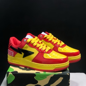 Fournisseur en gros de chaussures de skate pour hommes, chaussures de marche décontractées et tendance pour l'extérieur, chaussures de course légères, amorties et respirantes - Product Image 3