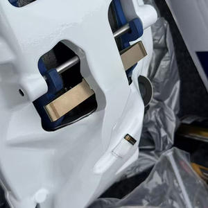 Étrier de frein à disque en fibre de carbone à dix pistons AP9910, montage standard pour Revuelto Temerari, fabriqué en Chine - Product Image 4