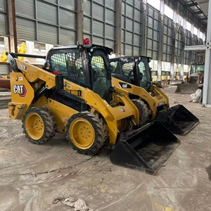 รถตักล้อยาง CAT 226B3 สีเหลือง แบบมีห้องโดยสาร ยางตัน พร้อมบุ้งกี๋ เกียร์ ปั๊ม มอเตอร์ เครื่องยนต์ และลูกปืน - Product Image 1