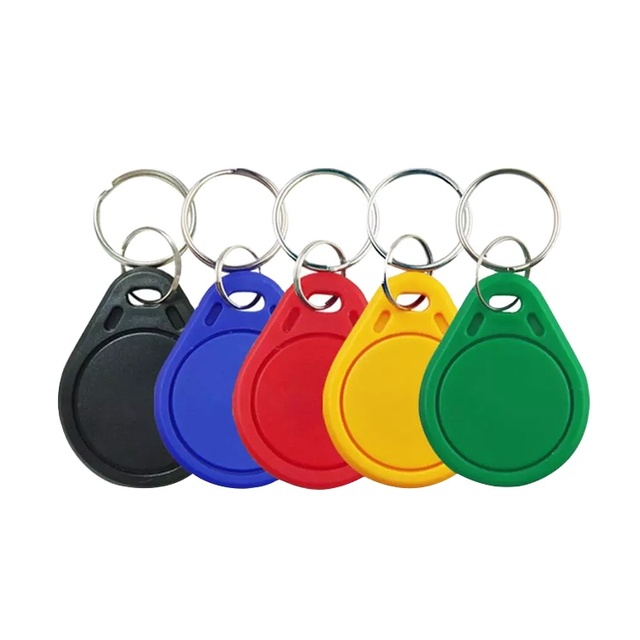 Customized Proximity ID Card Chip TK4100 RFID Tag Keyfob Access Control RFID NFC Keychain Wristbands ABS High Quality 125khz